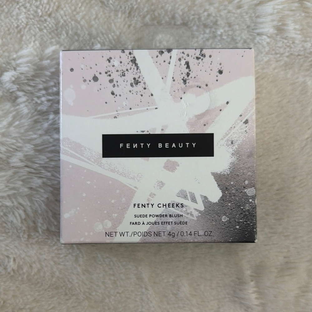Fenty Beauty Fenty Cheeks Suede Powder Blush - RIRI